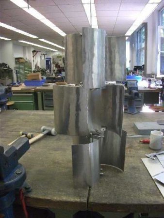 Savonius Dreistufiger Dreiflügler