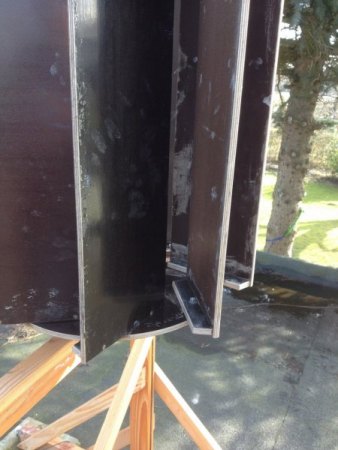 Savonius Eigenbau aus Siebdruckplatte und Nabendynamo