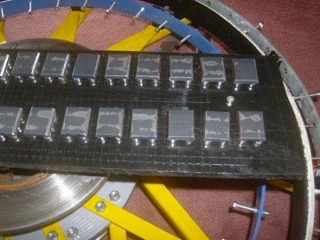 Großer Geni mit 144 Dipole ca 800mm Durchmesser