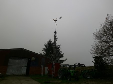 Zugvorrichtung schwenkbarer Mast !