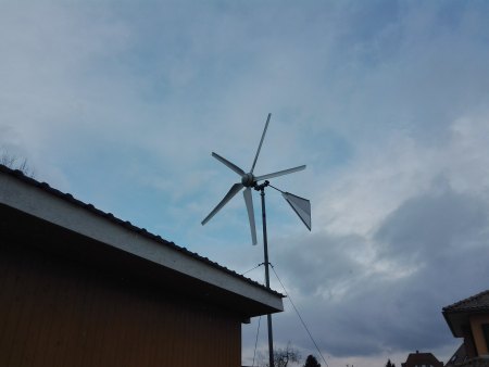 Meine Rohrflügler Windanlage mit 1,3KW Nabenmotor