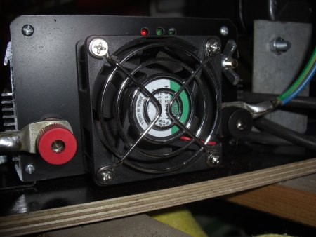 Lüfterumbau Grid tie Inverter
