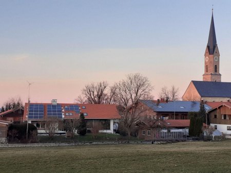 Suche Laderegler für 500W Anlage an 48V Stapler-Batterie