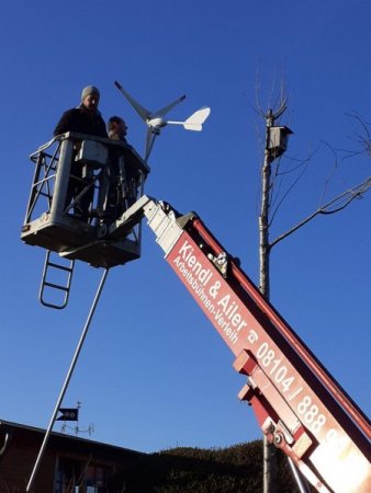 Suche Laderegler für 500W Anlage an 48V Stapler-Batterie