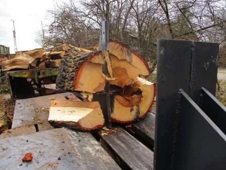 erneuerbare Energie,Bauprojekt Holsspalter,der monströsen Sorte !