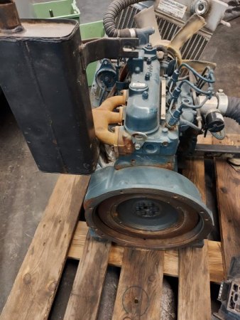 Mein Kubota-Motor mit SAE-Flansch, wo direkt der Generator dran kommt