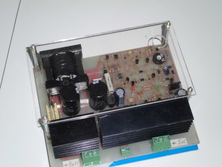 Laderegler zum nachbauen auf einer Lochraster Platine