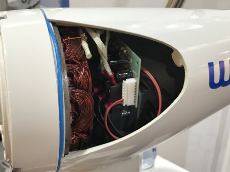 Neues Windrad Silent-Wind pro mit Innenleben