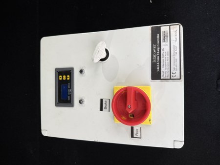 [BIETE] ISTA Breeze Laderegler 48v 2000W