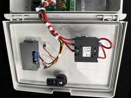 [BIETE] ISTA Breeze Laderegler 48v 2000W